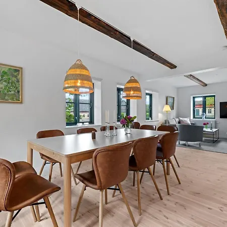 Brun - 1-5km From The Sea By Interhome Feriehus