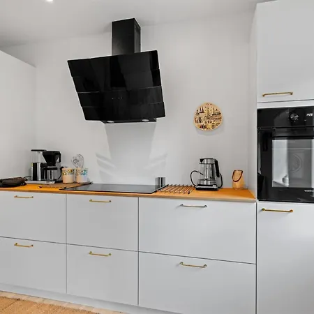 Feriehus Brun - 1-5km From The Sea By Interhome