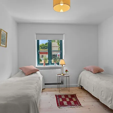 Brun - 1-5km From The Sea By Interhome