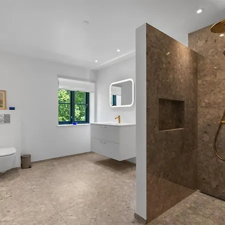 Brun - 1-5km From The Sea By Interhome Feriehus *