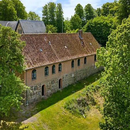 Brun - 1-5km From The Sea By Interhome Feriehus