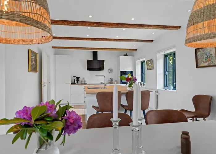 Brun - 1-5km From The Sea By Interhome *