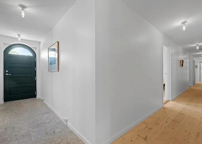 Brun - 1-5km From The Sea By Interhome