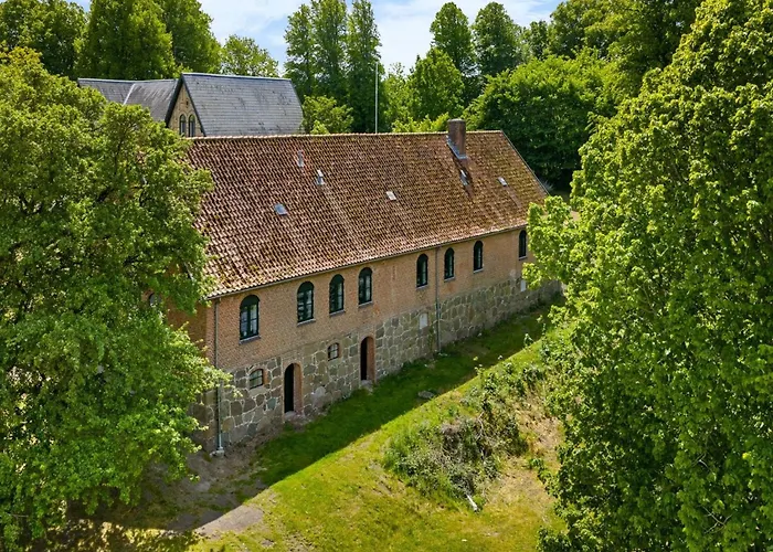 Brun - 1-5km From The Sea By Interhome Holiday home